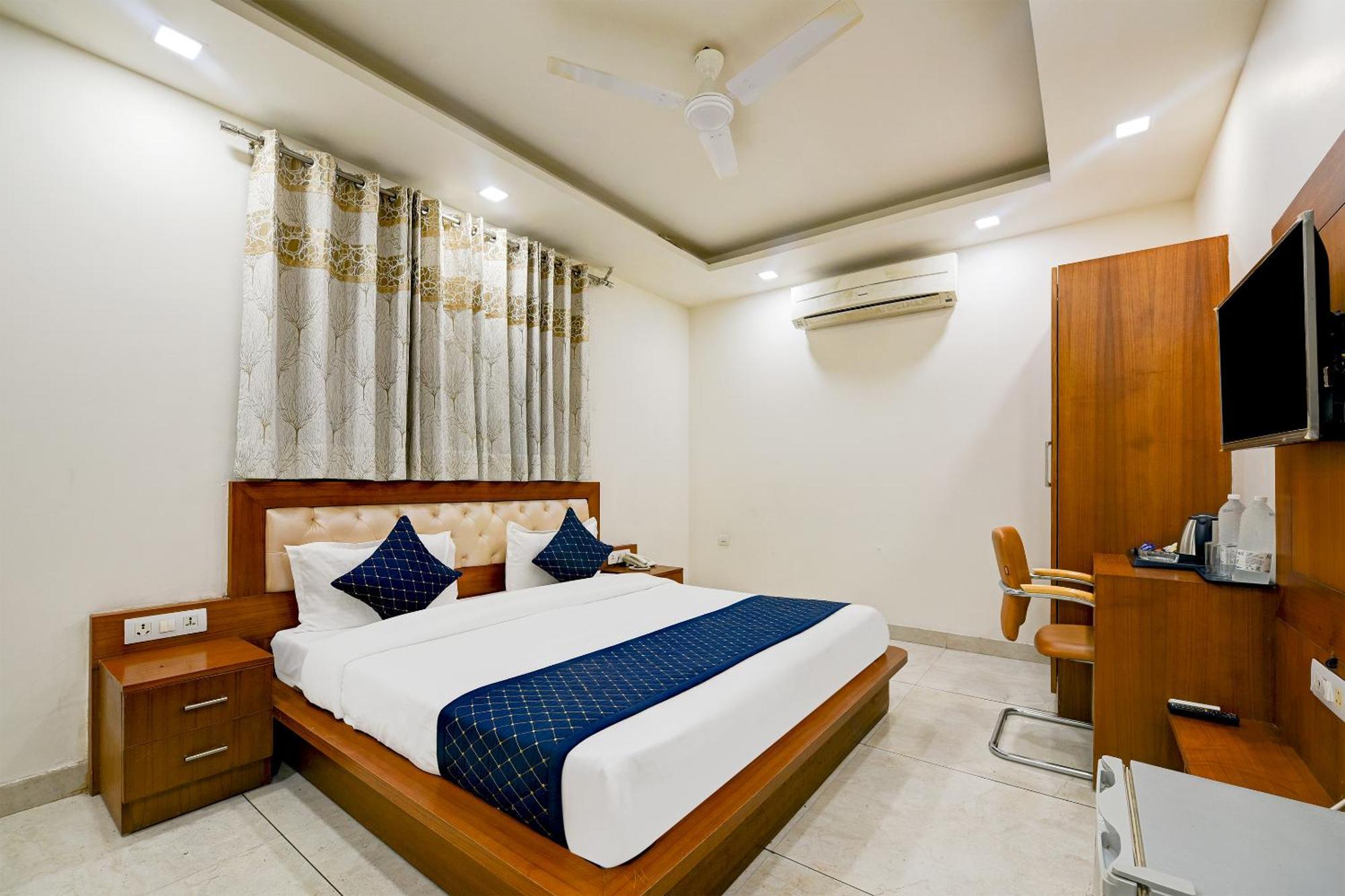 Hotel Leaf 9 Boutique, Near Golf Course Road And Galleria Market Gurgáon Kültér fotó