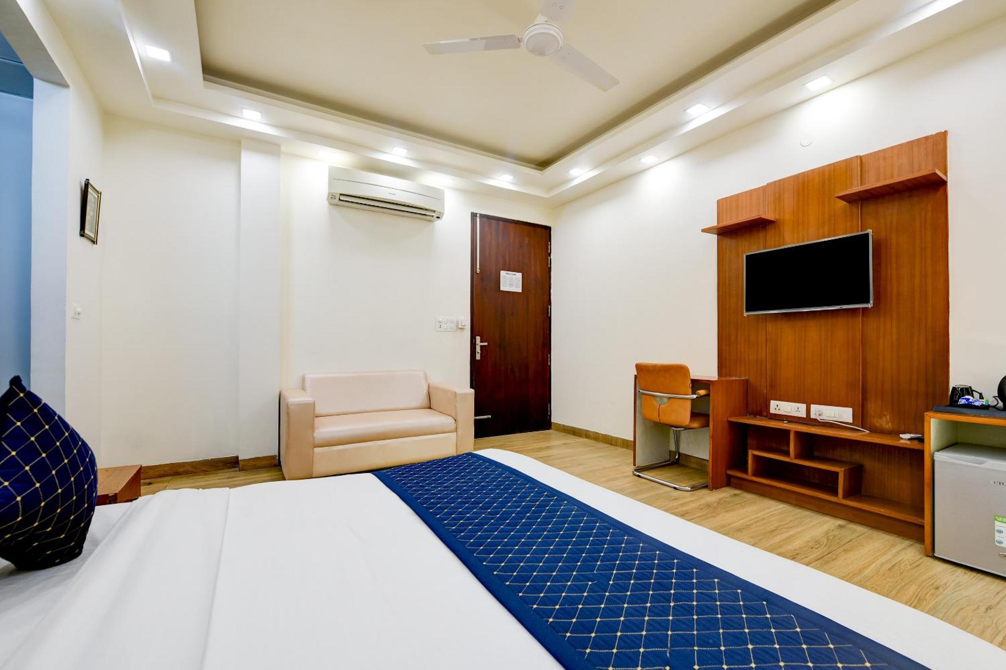 Hotel Leaf 9 Boutique, Near Golf Course Road And Galleria Market Gurgáon Kültér fotó